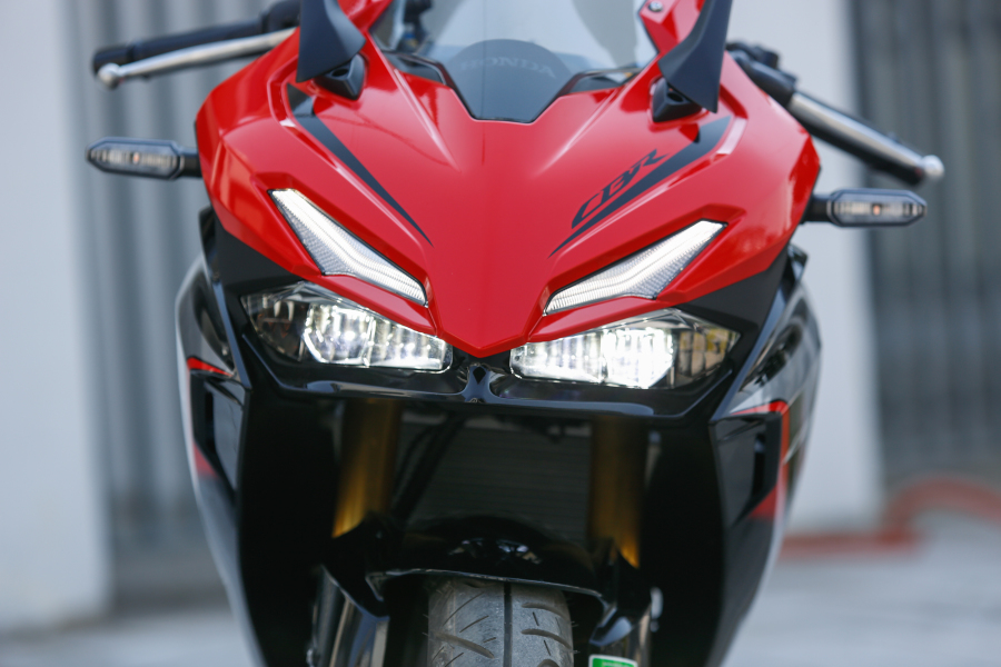 gia xe honda cbr150r 2