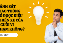 Canh sat giao thong co duoc di xe cua nguoi vi pham khong